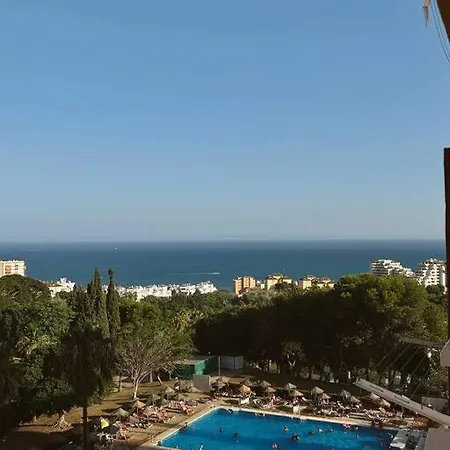 Appartamento Estudio Reformado Con Vistas Al Mar Y Piscina, Ideal Parejas En Benalmádena